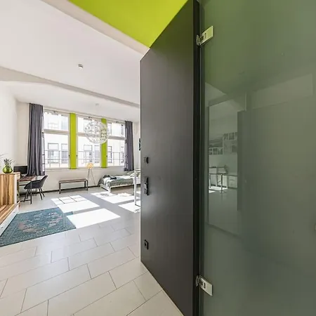 Arbeitsplatz - Kueche - Fitness Lipsk